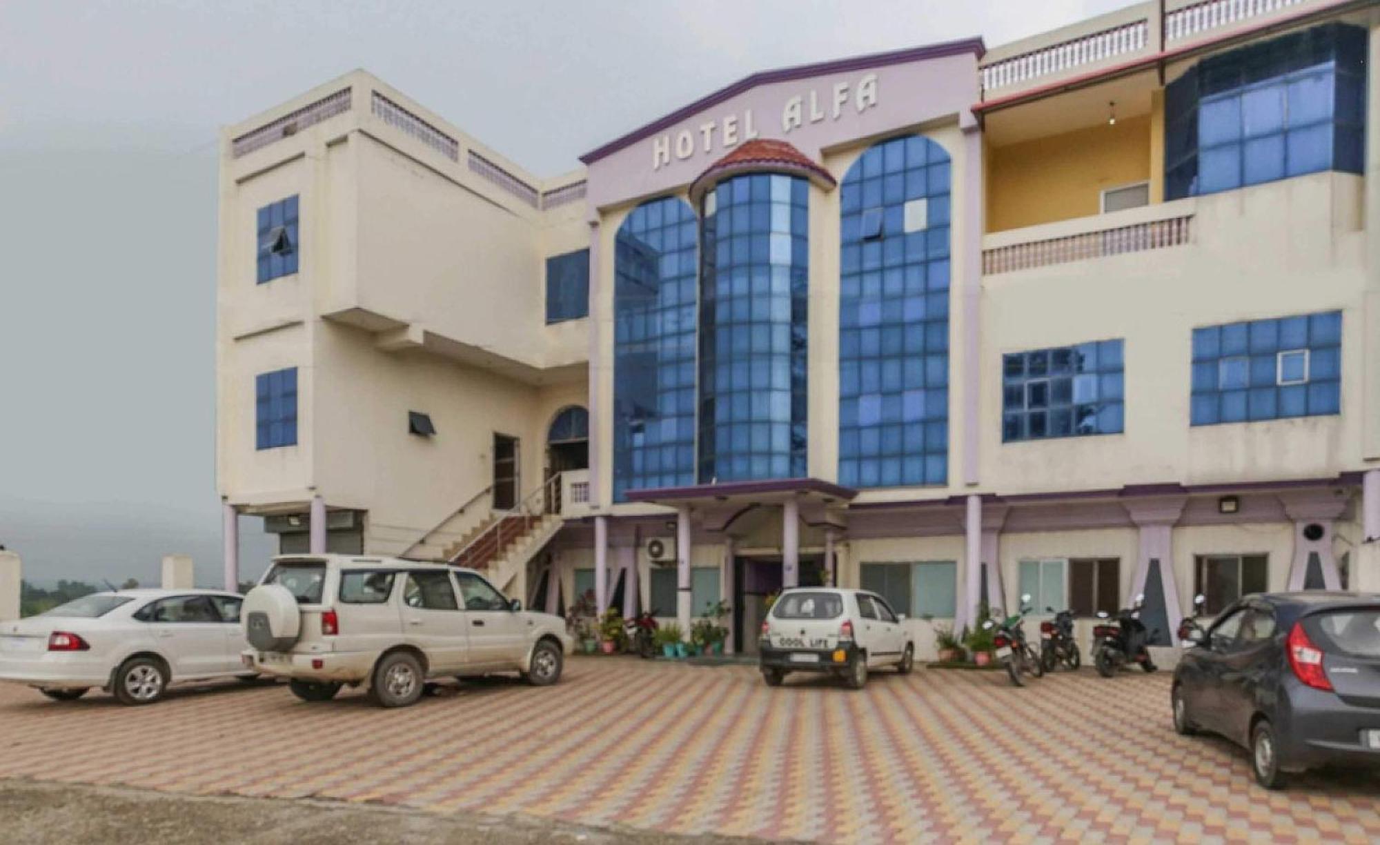 Hotel O Alfa Amb エクステリア 写真